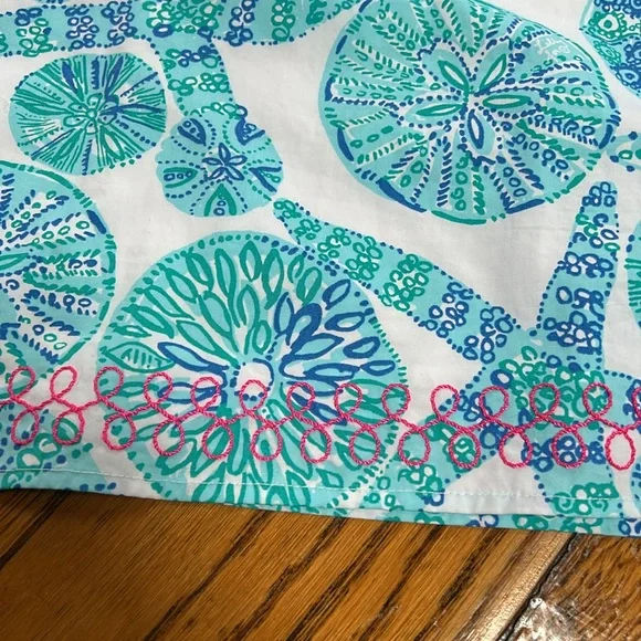 Lilly Pulitzer seashell print shift dress. Girls Size XL, 14-16.  Lined. - Picture 4 of 14